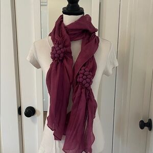 Magenta Linen Blend Extra Long Scarf with Cluster embellishment
Ruffled Stretch